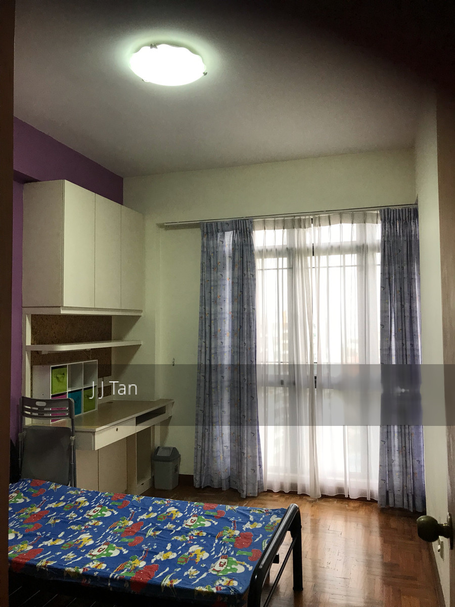 East Meadows (D16), Condominium #203266171